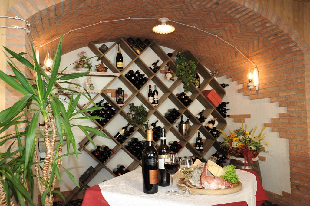 Albergo Alpino Vermiglio Exterior foto